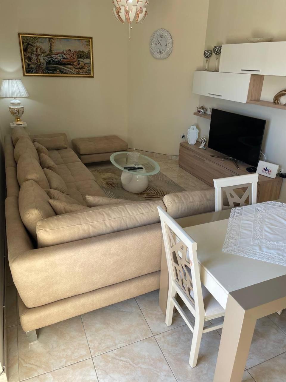 Shkoder Apartment Pensjonat Szkodra